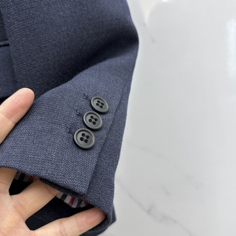 THOM BROWNE